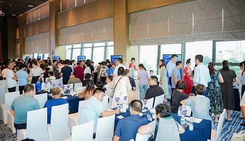 交醫(yī) 太保源申康復(fù)研究院高級(jí)醫(yī)療專(zhuān)家團(tuán)首場(chǎng)大型健康咨詢活動(dòng)在河南成功舉辦